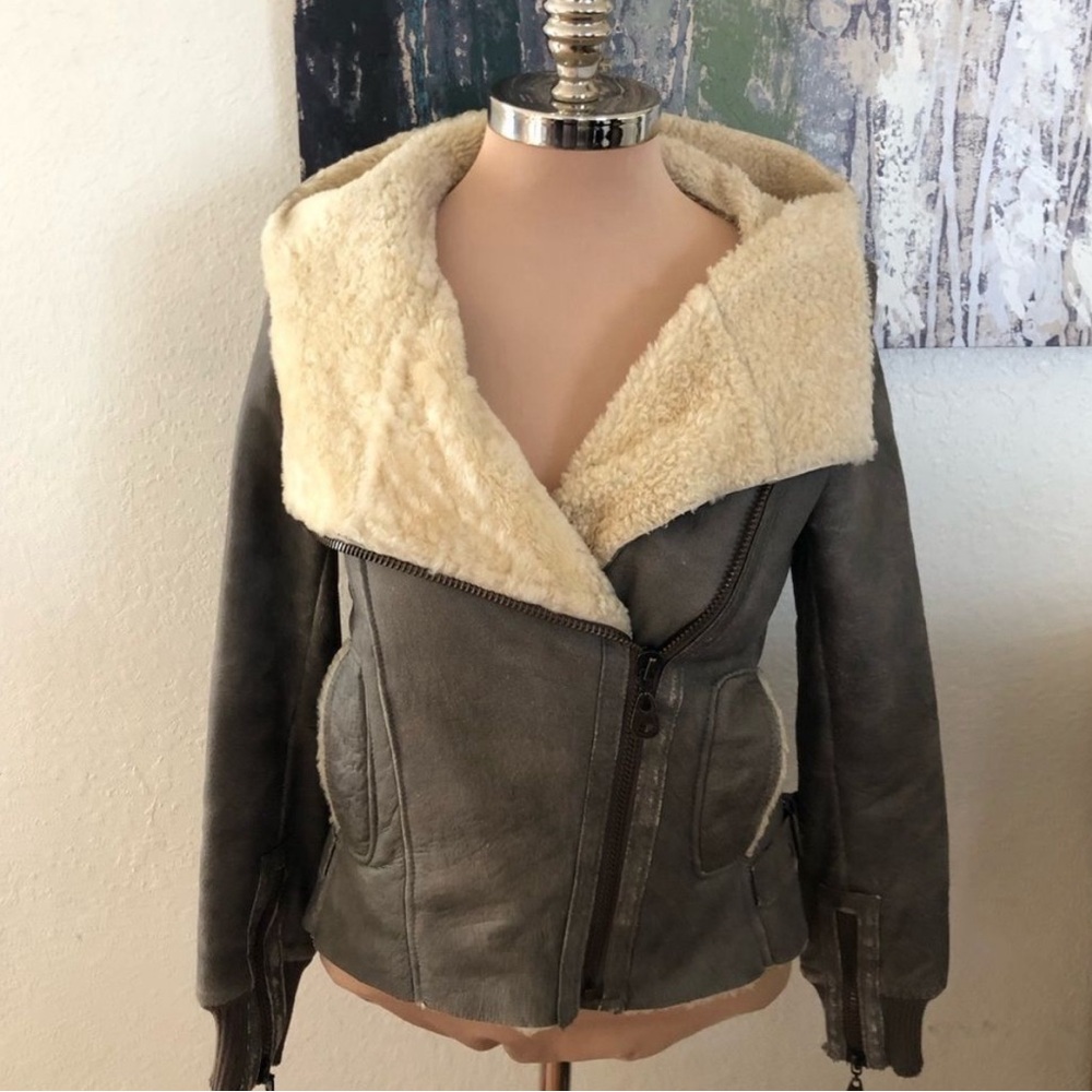 Sheepskin Doma leather jacket